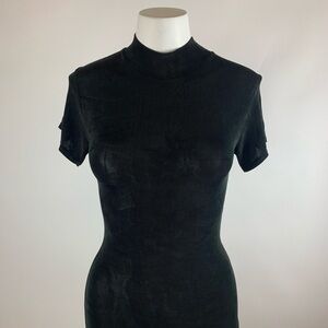 Jonden Mock Neck Short Sleeve Top- Small